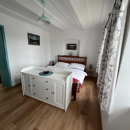 Holiday home V Pohadce
