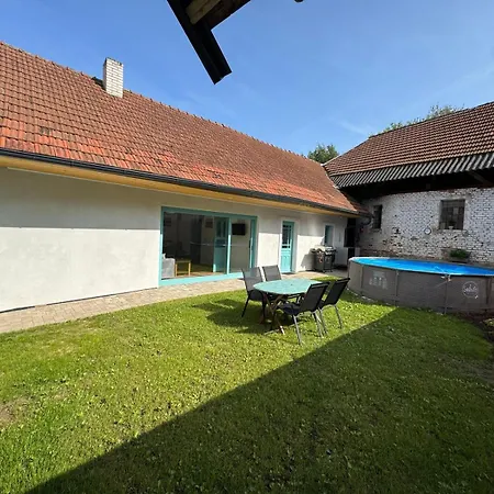 Holiday home V Pohadce